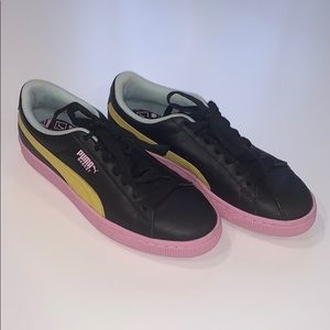 *MAKE AN OFFER* Puma Basket Sneaker